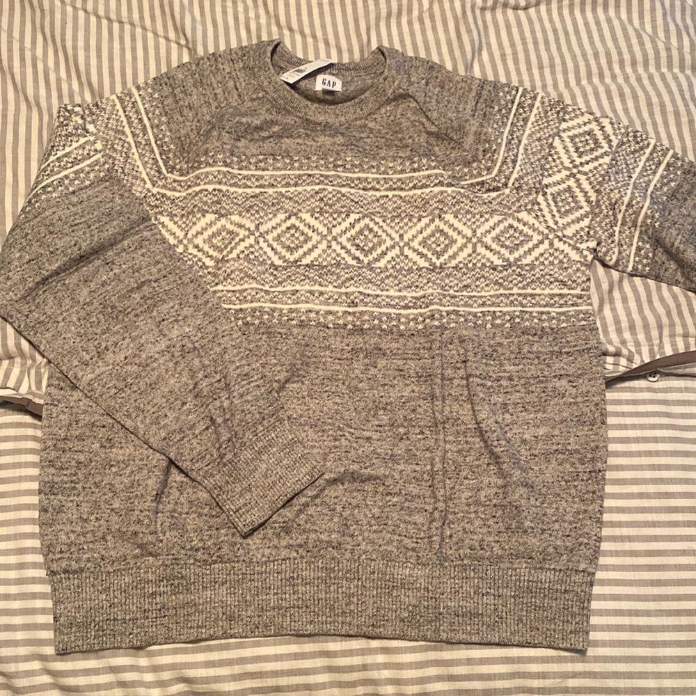 Gap crew neck sweater